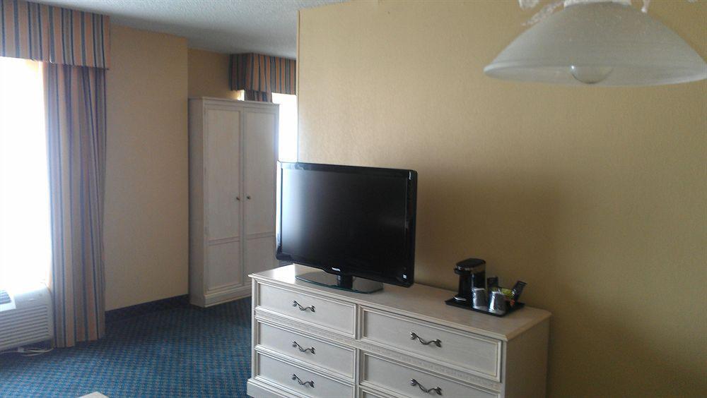 Holiday Inn Miami-Doral Area By Ihg Номер фото